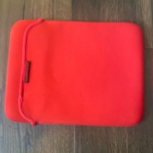 Hammerhead iPad case-red